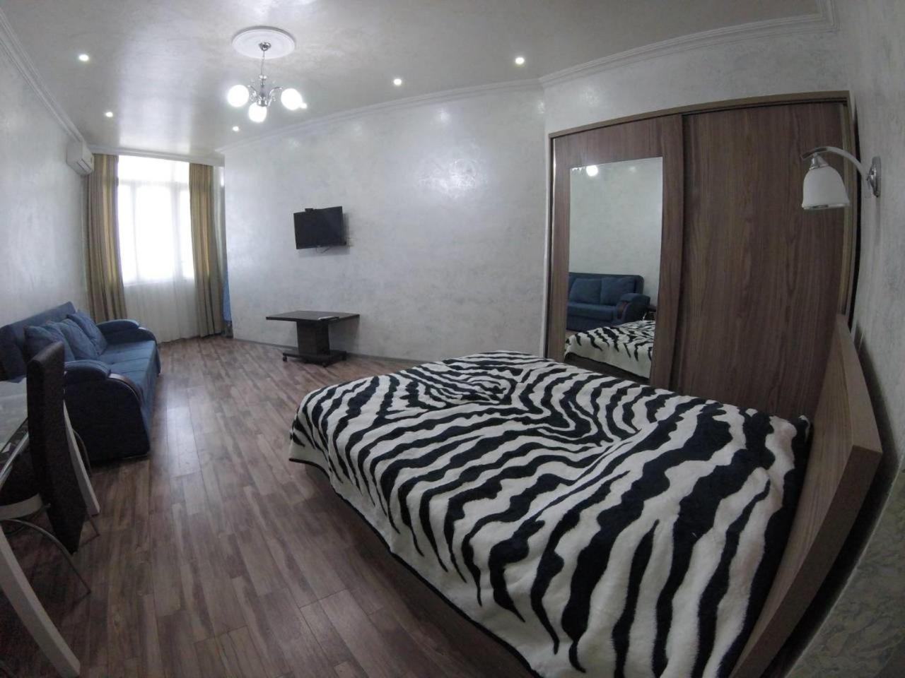 Sky-G Sea View Apartment Batumi Kültér fotó