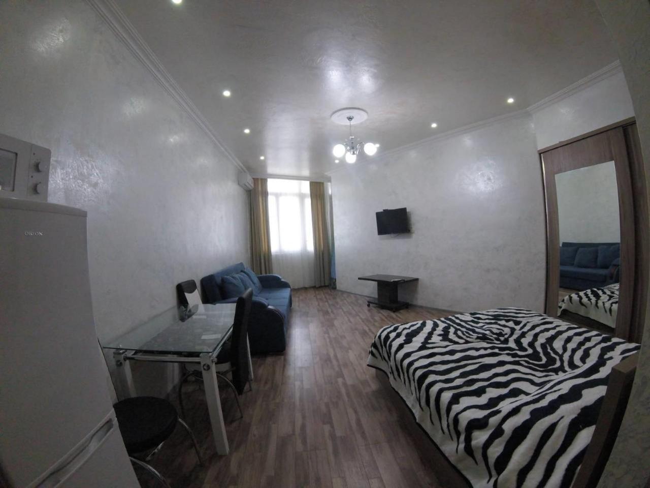 Sky-G Sea View Apartment Batumi Kültér fotó