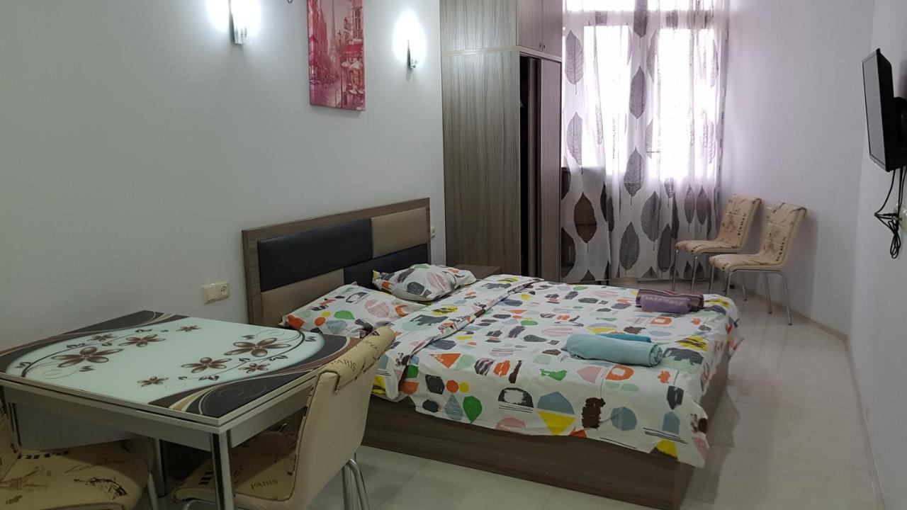 Sky-G Sea View Apartment Batumi Kültér fotó